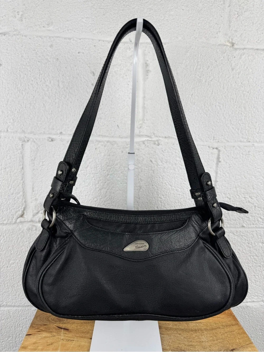 Roberto Cavalli Freedom Vintage Y2K Black Leather Shoulder Bag